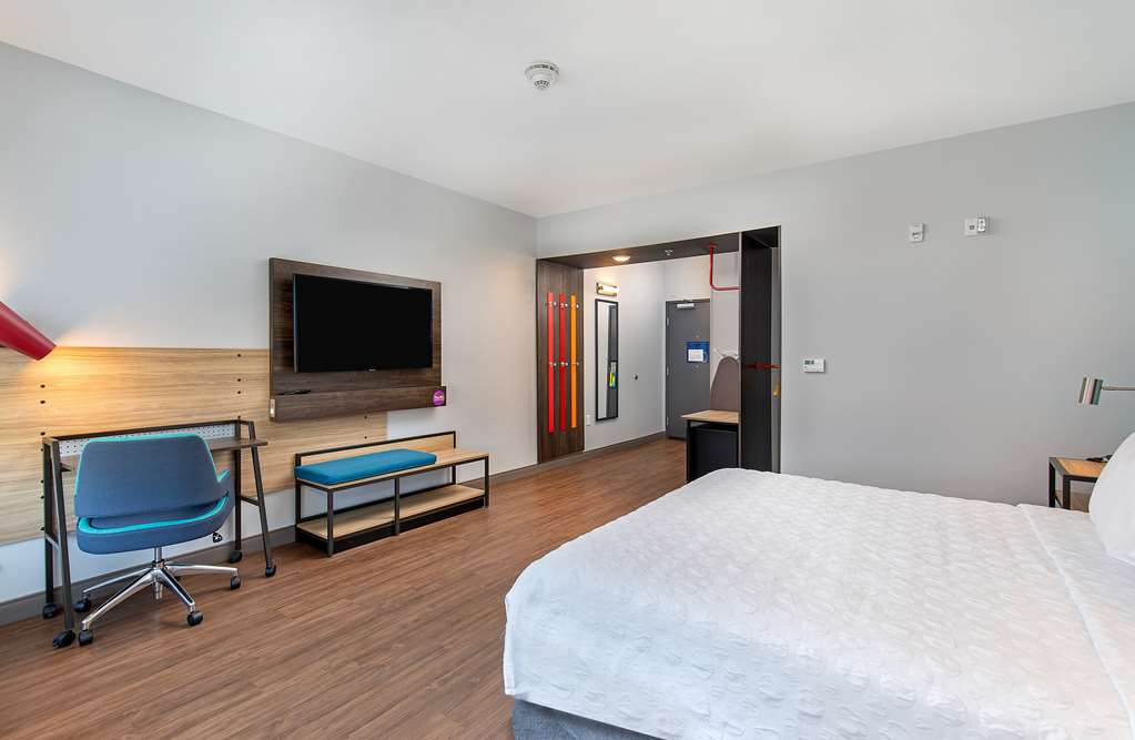 Tru by Hilton University Medical Center Image