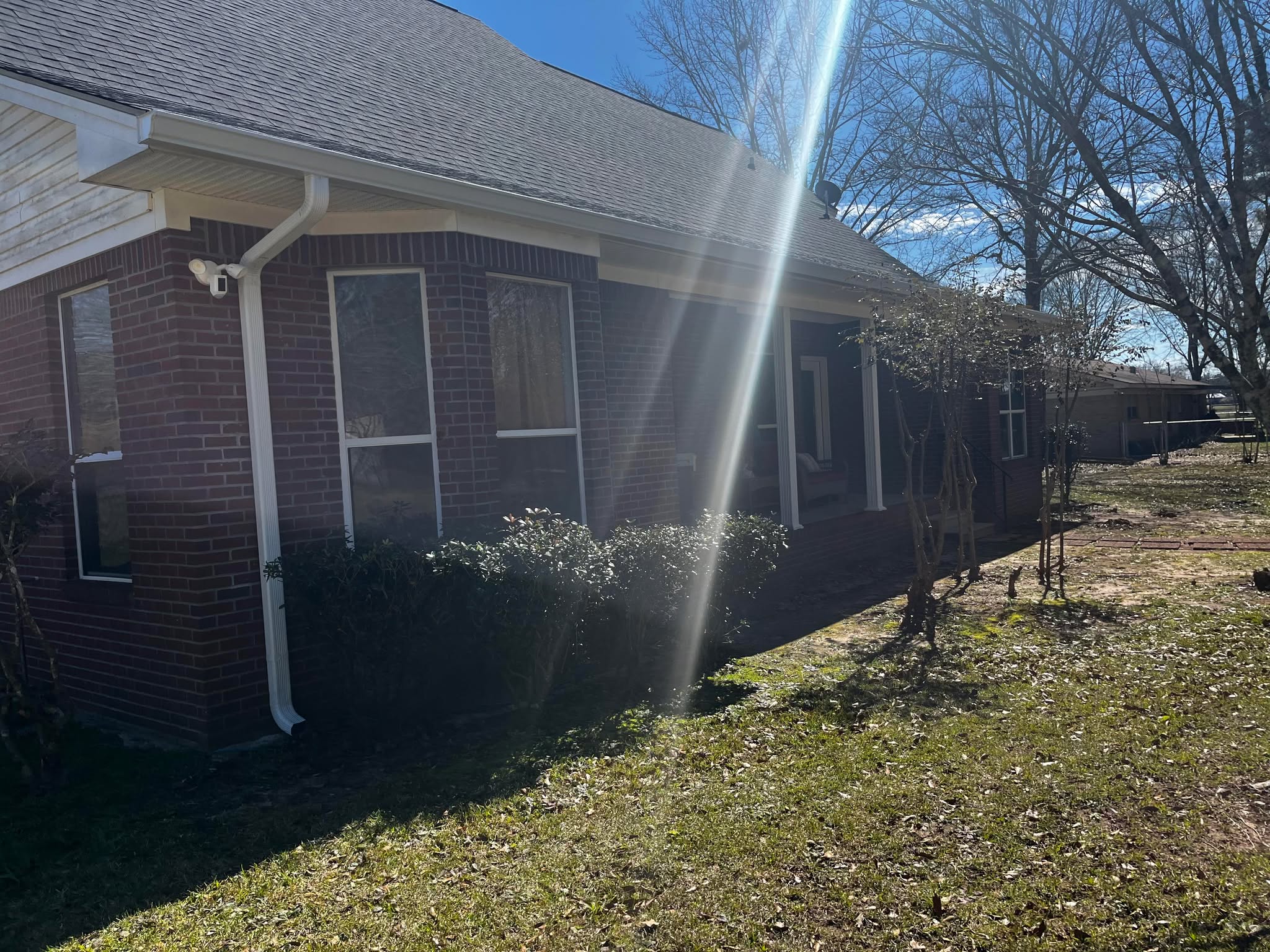 Southern Gutters LLC Image