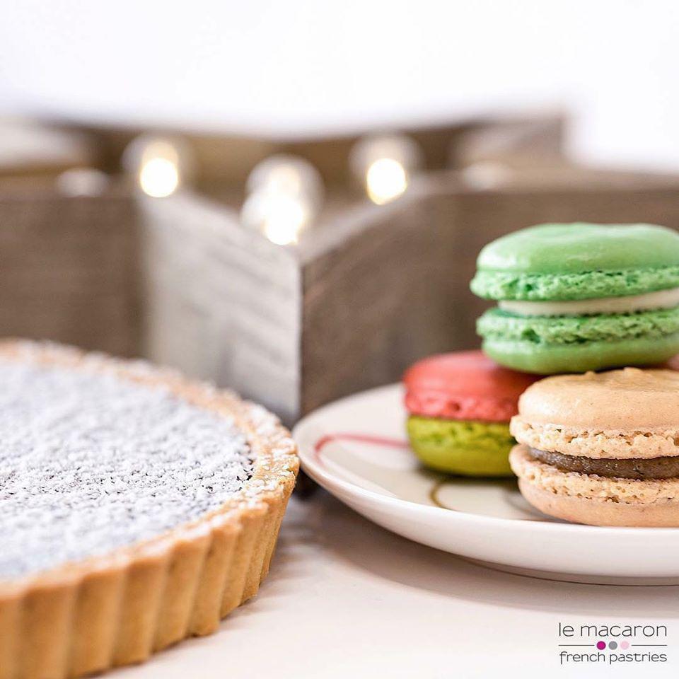 Le Macaron French Pastries Canton Photo