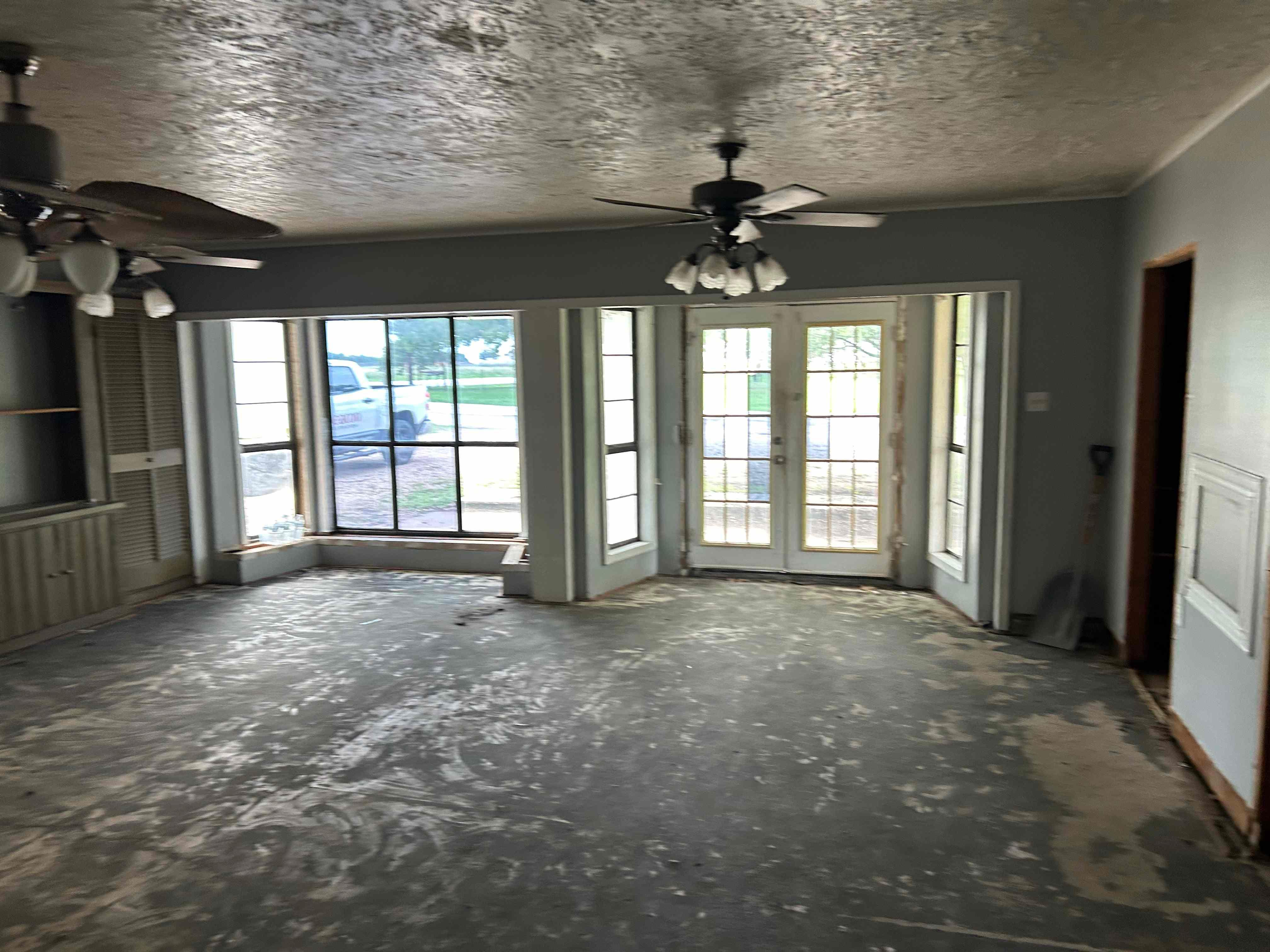 Beacon Restoration Services Image