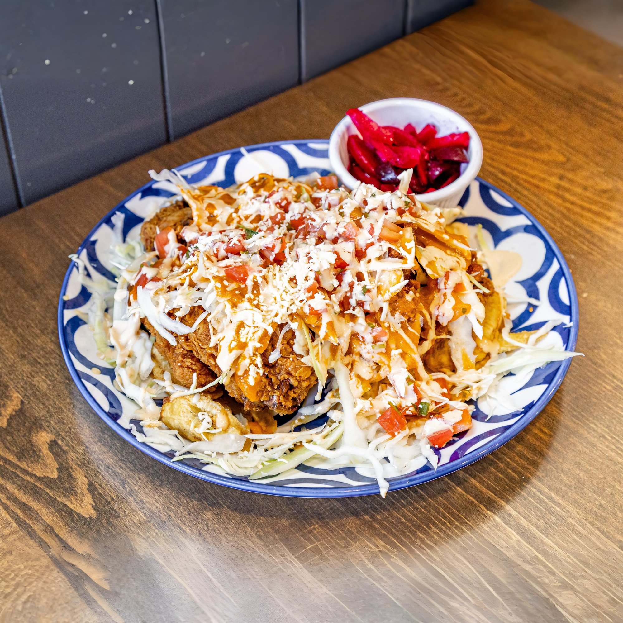 Pollo con Tajadas