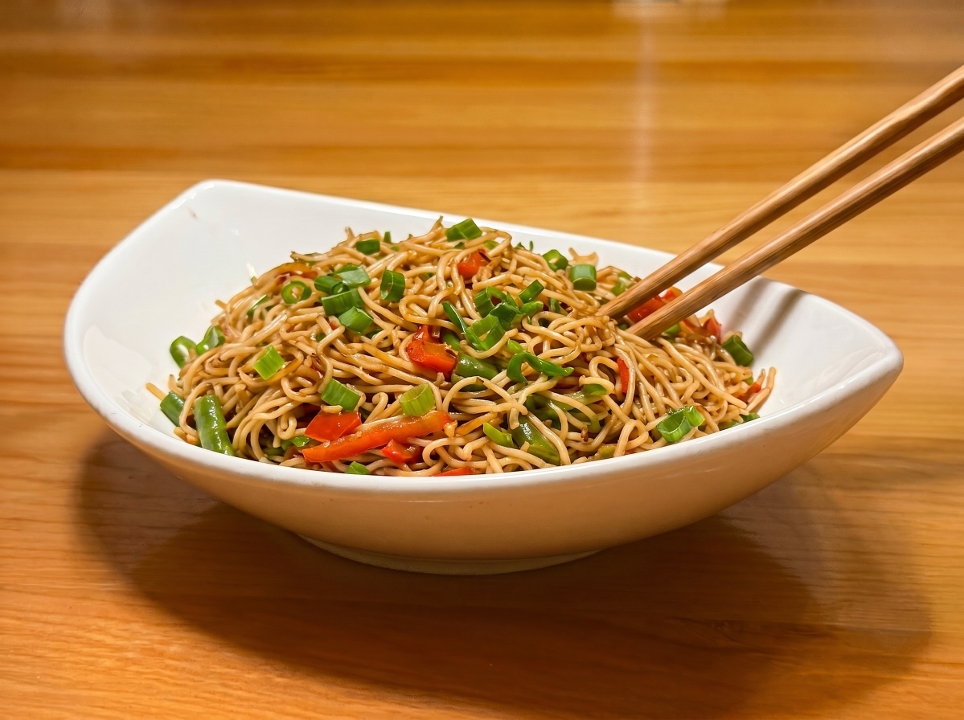 Vegetable Hakka Noodles
