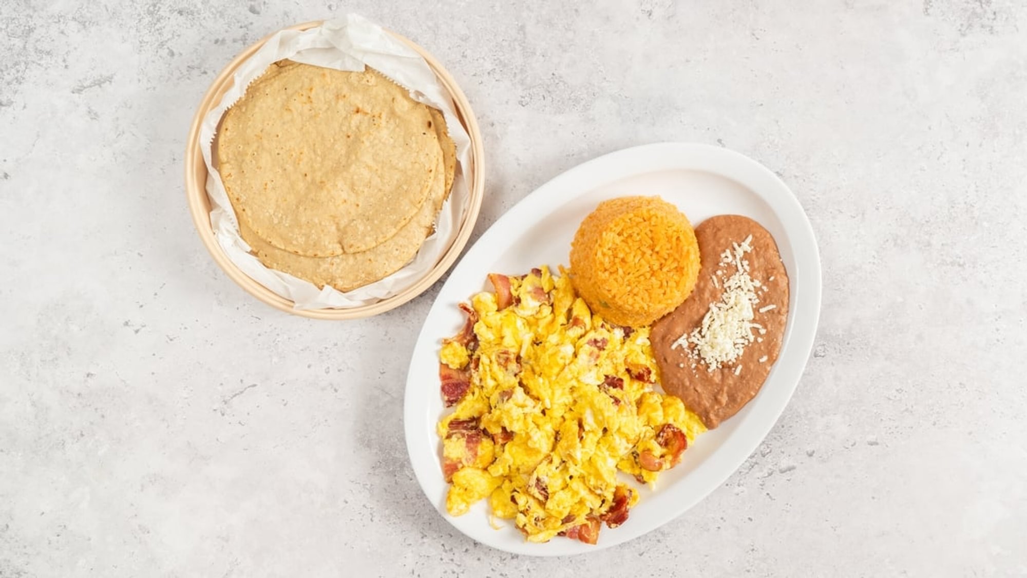 Huevos Con Tocino / Eggs with Bacon