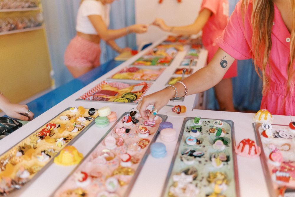 Mess Hall Truck Shop Image