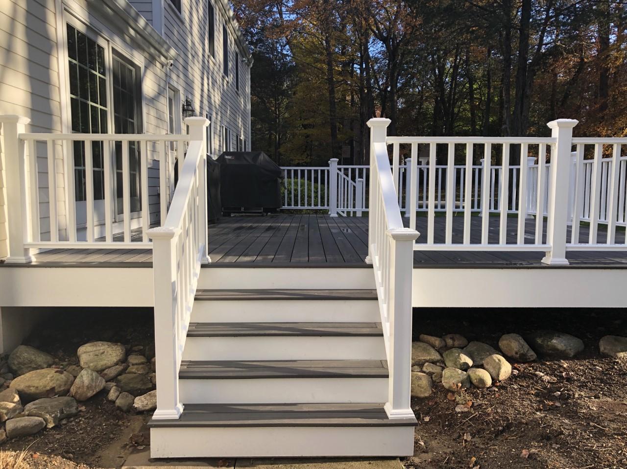 Solimine Contracting Image