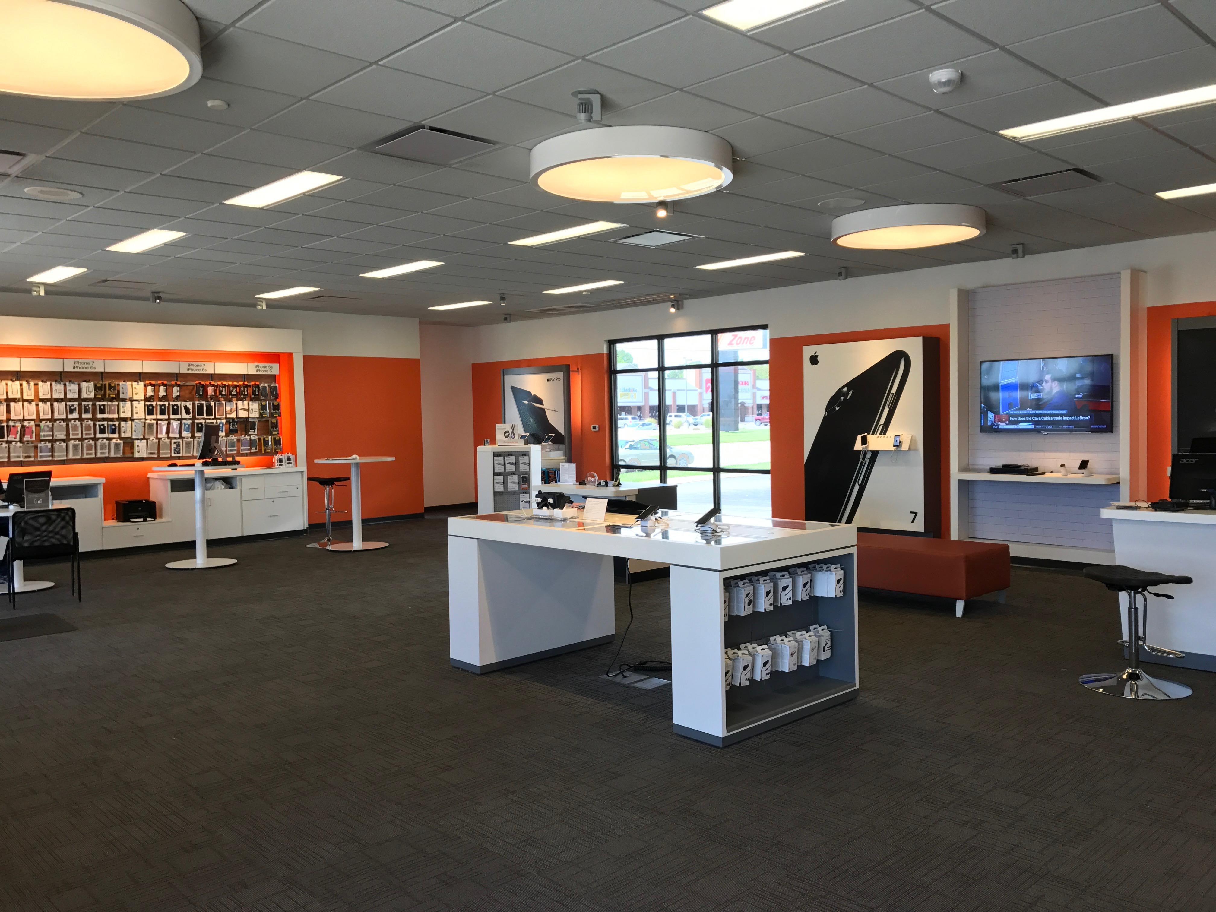 AT&T Store Photo