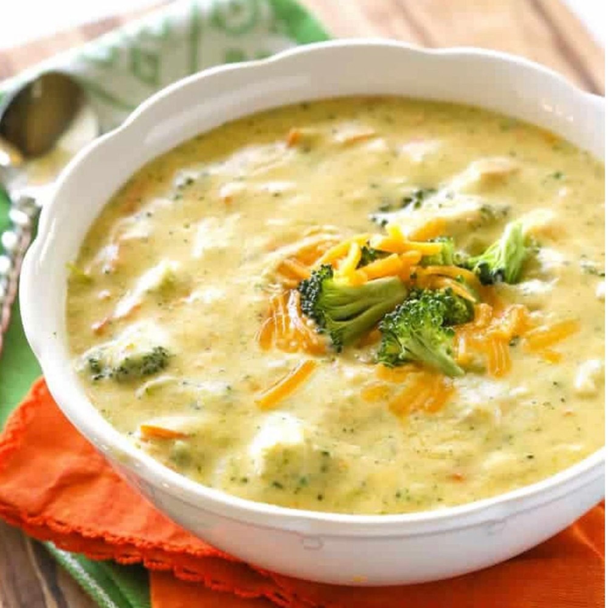 Creamy Cheddar Broccoli Soup