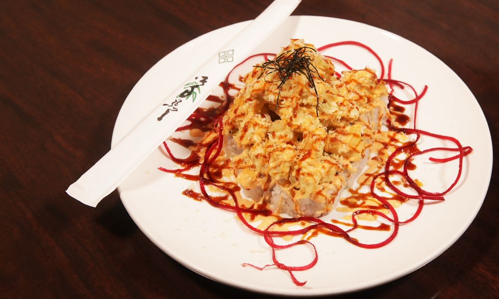 Volcano Roll (8 pc)