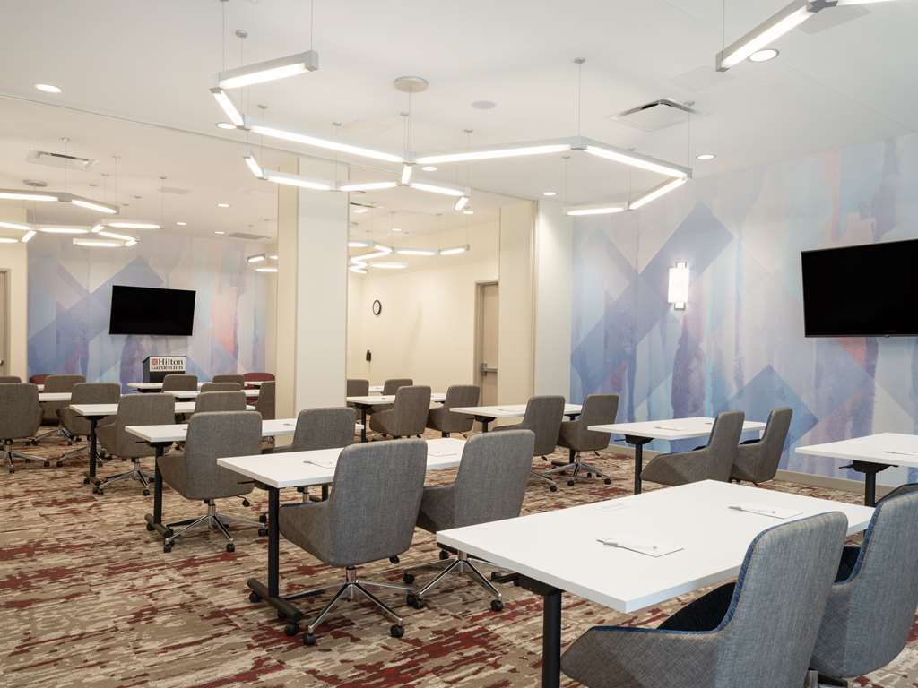 Hilton Garden Inn Jeffersonville Louisville North Image