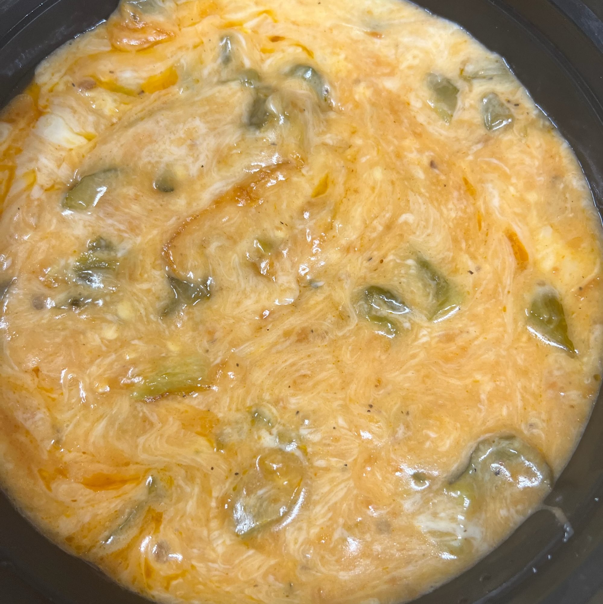 Chile Con Queso and Chips