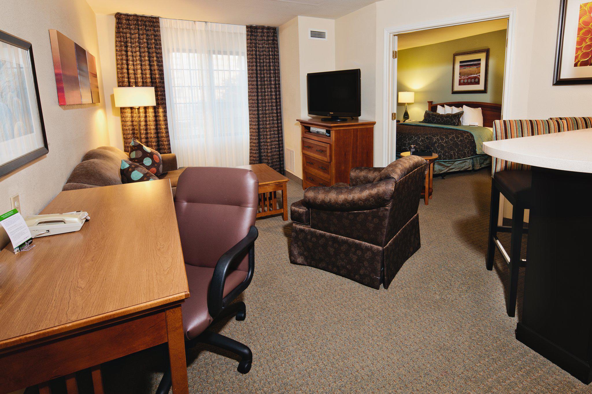 Staybridge Suites Dallas-Las Colinas Area Photo