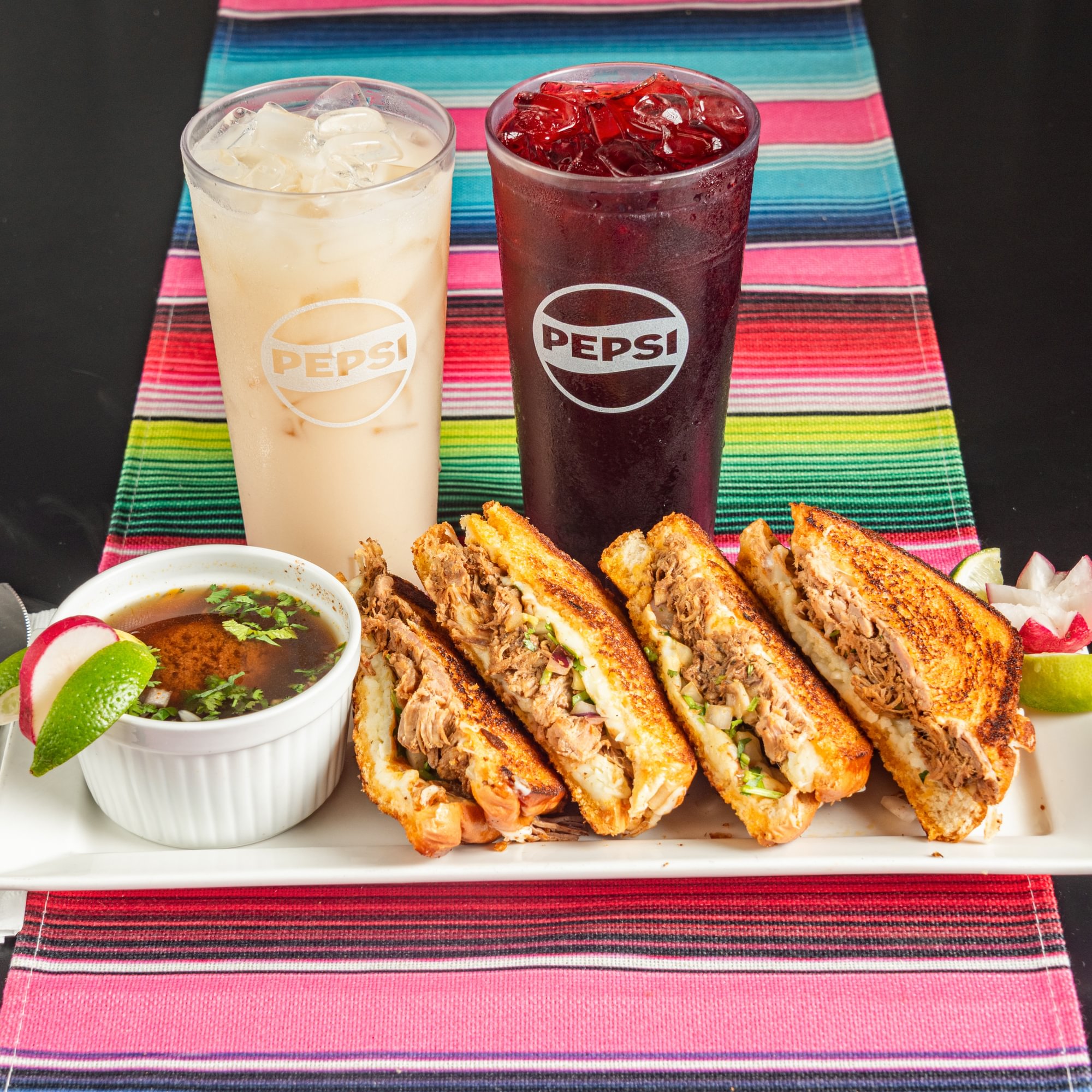 Grill Birria Cheese