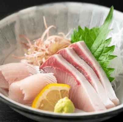 Sa Hamachi Sashimi