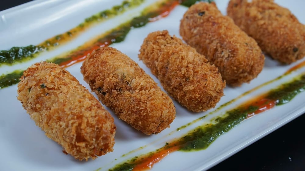 Spicy Melting Aloo Cutlet (4)