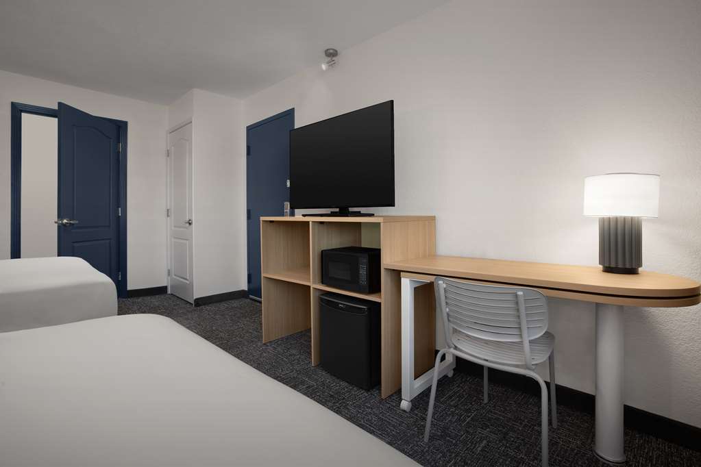 Spark by Hilton San Jose Airport Image