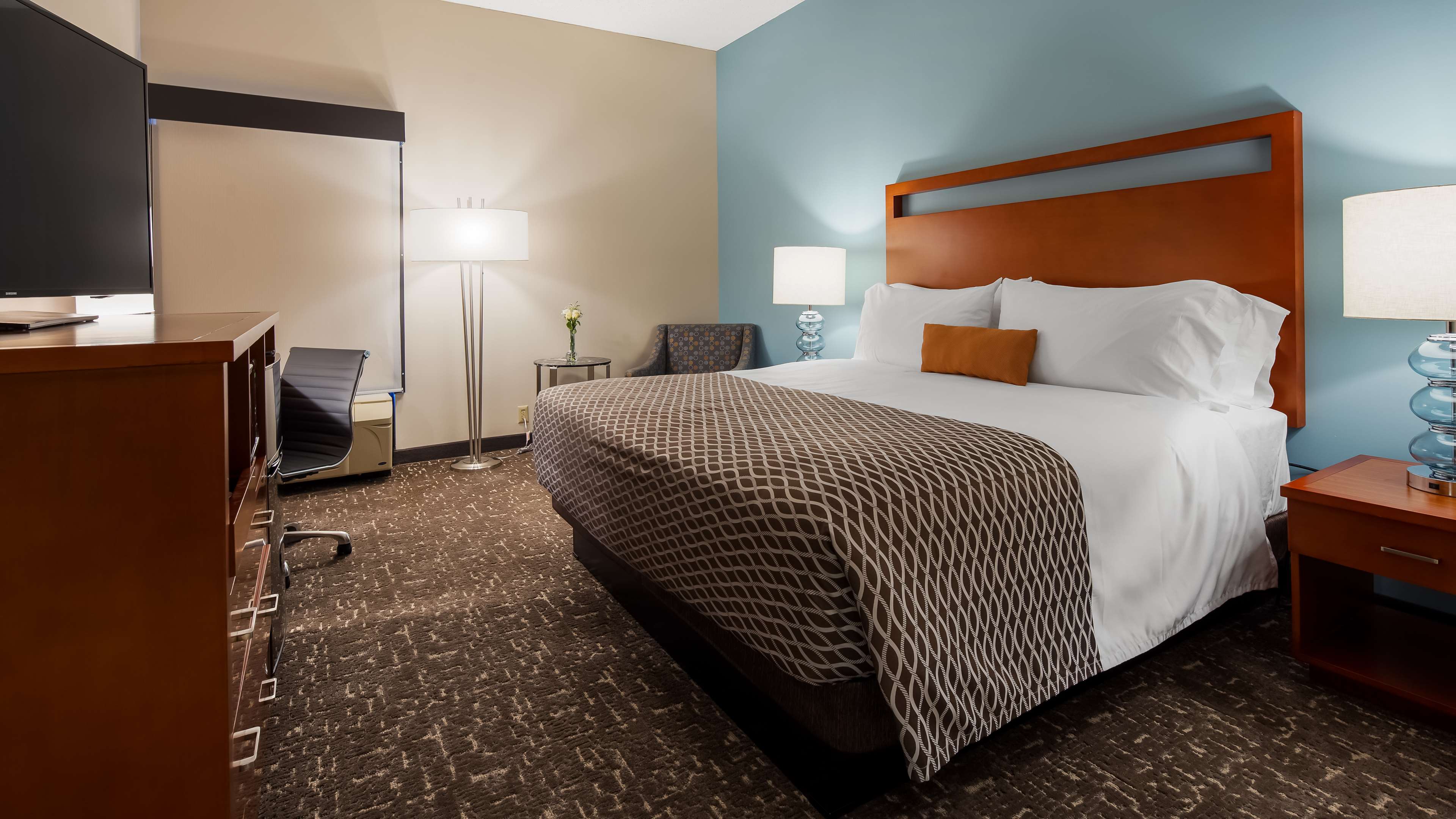 Best Western Plus Bellingham Photo