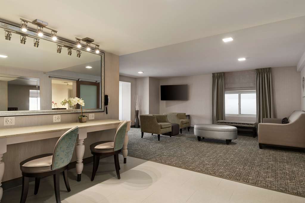 Hilton Garden Inn Springfield, NJ Image