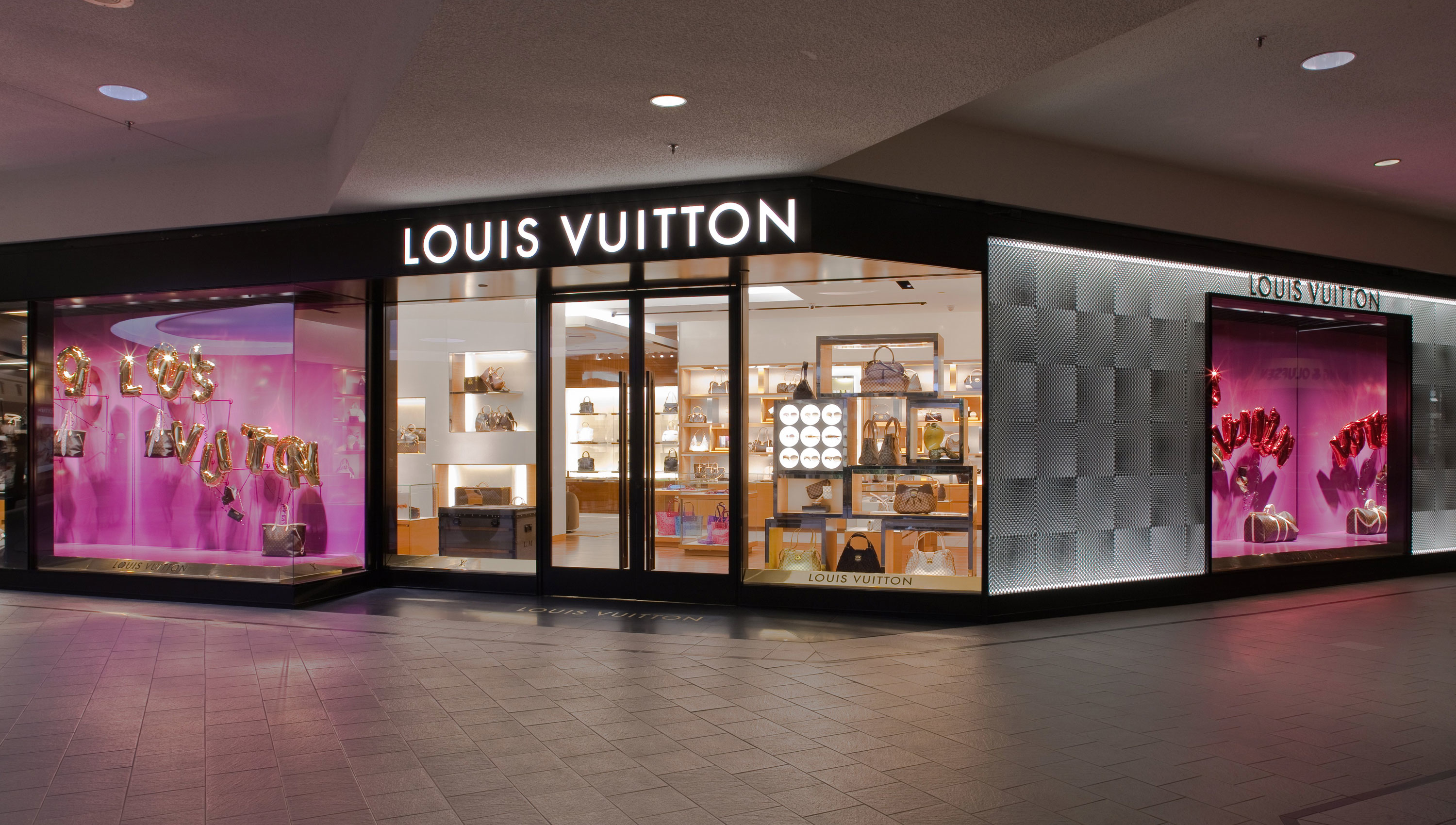 Louis Vuitton Minneapolis Edina Galleria Photo