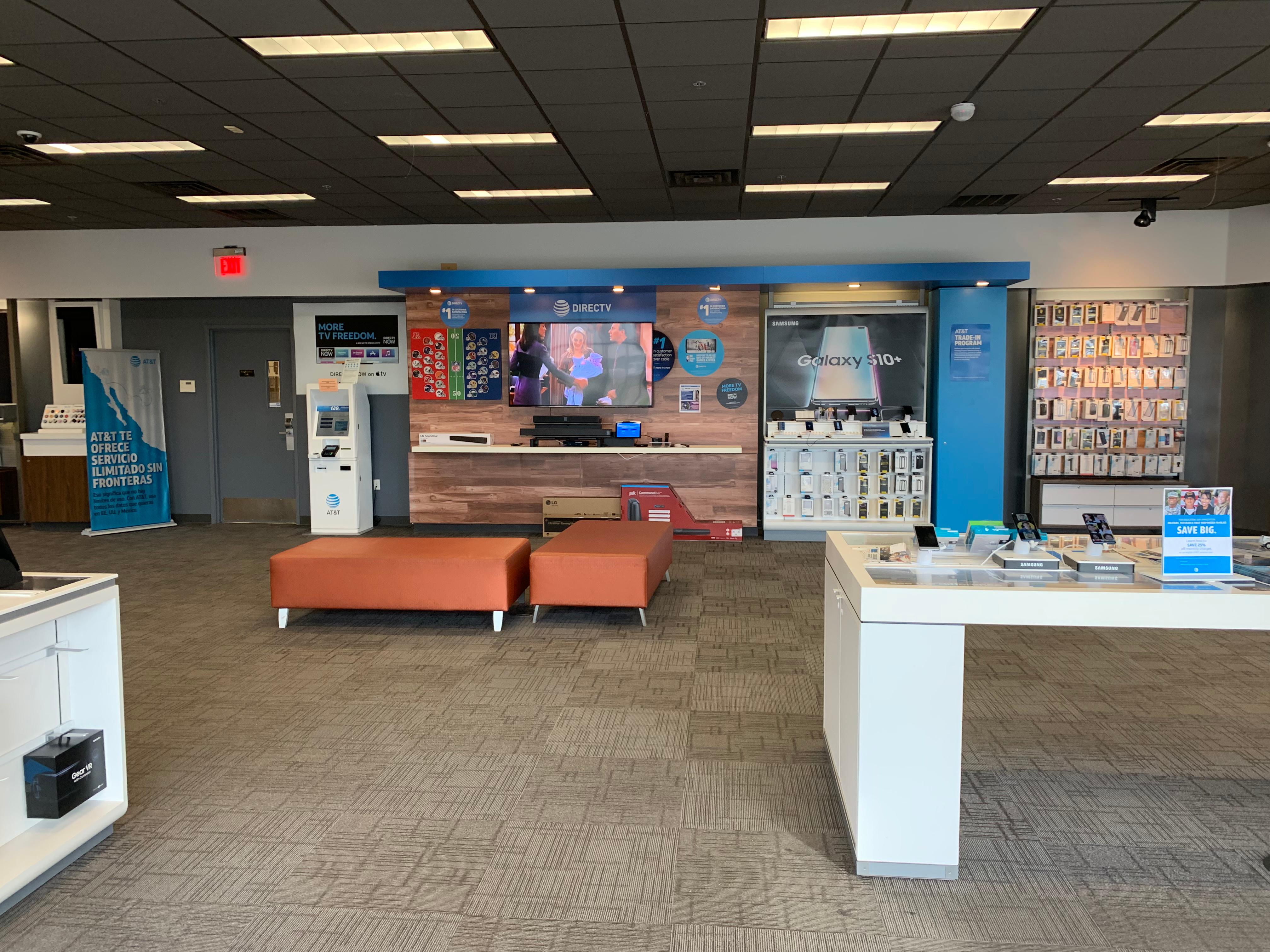 AT&T Store Photo