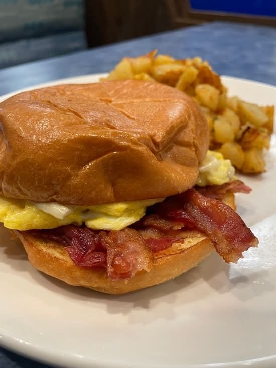 Egg & Cheese Sand
