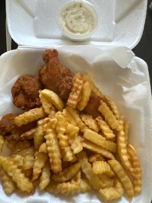 Combination (3 Shrimp & 3 Chicken Wings) with Fries