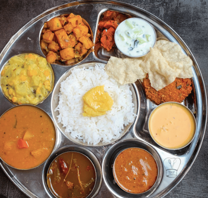 Butter Chicken Combo (Butter Chicken, Naan, Samosa, Rice, Dessert, Soda)