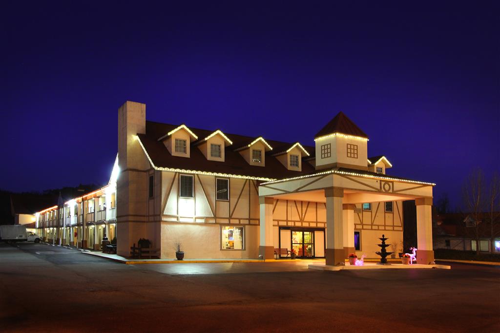 Best Western Plus Riverpark Inn & Conference Center Alpine Helen Image