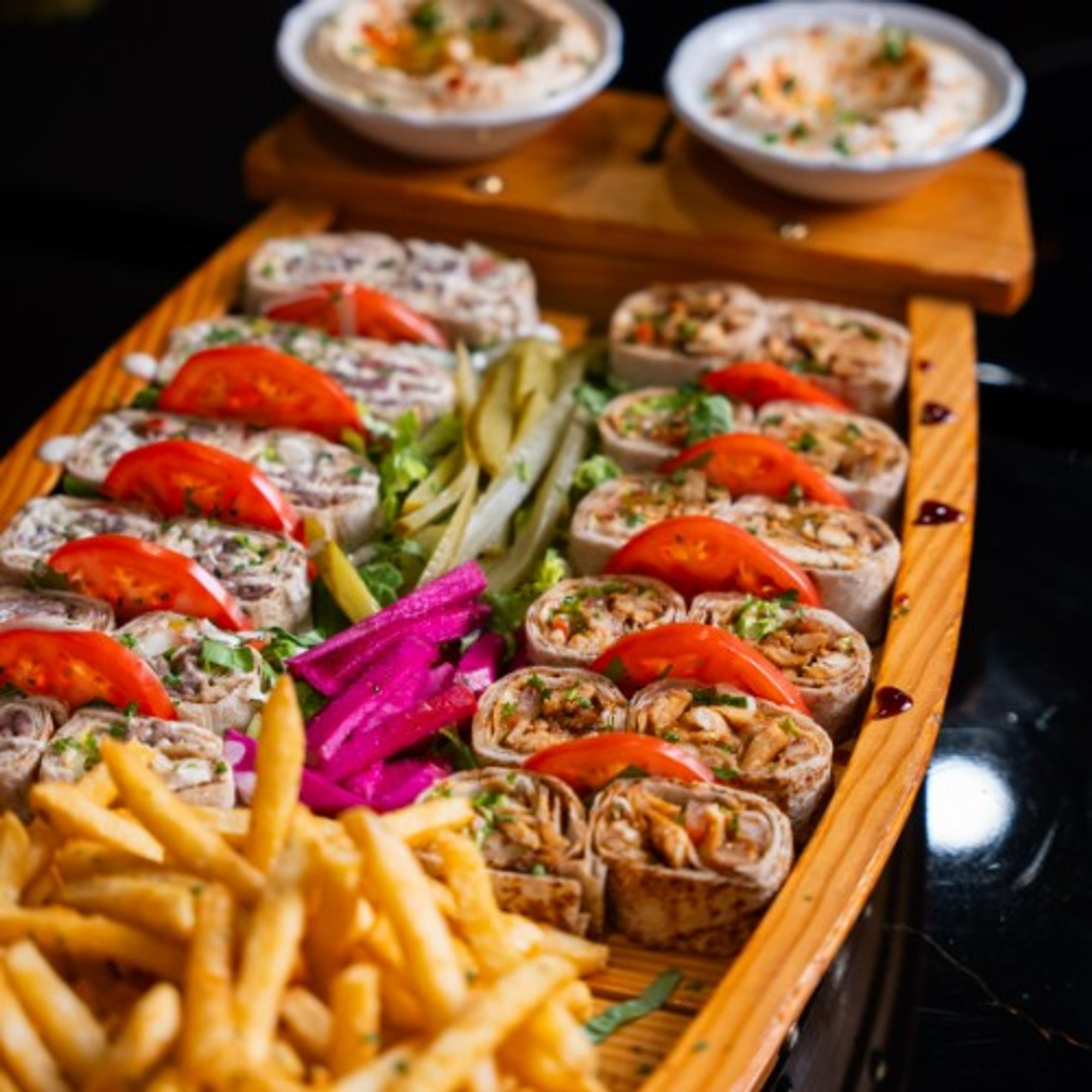 Shawarma Chicken Sushi Boat (4 Persons)
