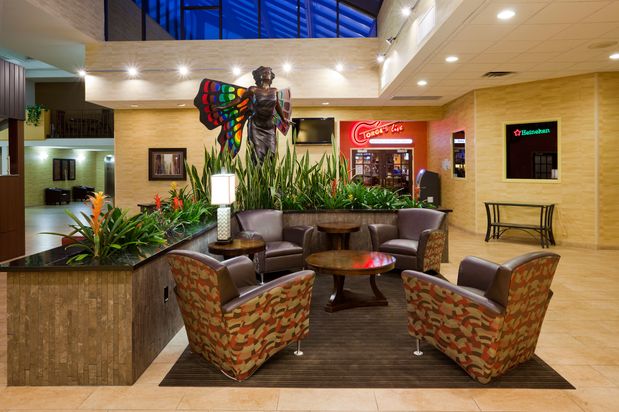 Images Holiday Inn Austin Conference Center