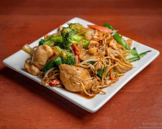Chicken Pan Fried Egg Noodles