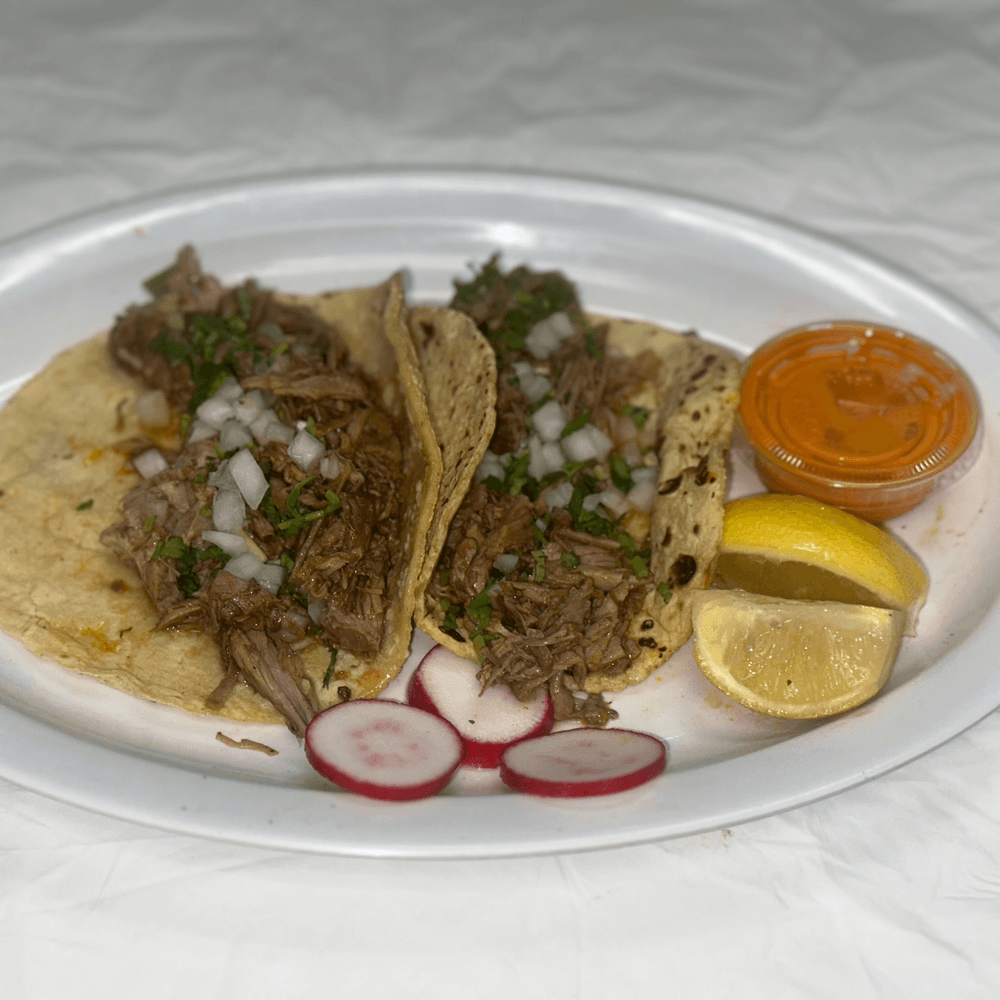 2 Tacos de Birria con Consome