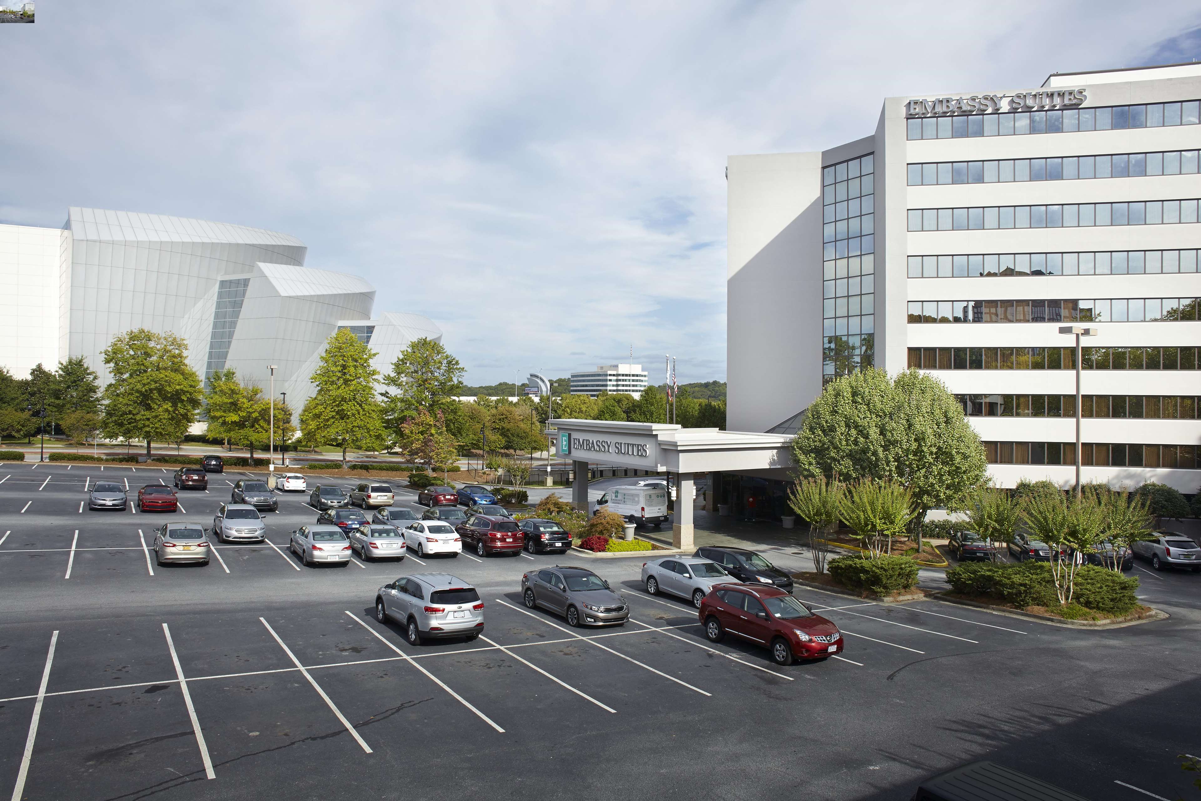 Embassy Suites by Hilton Atlanta Galleria Photo