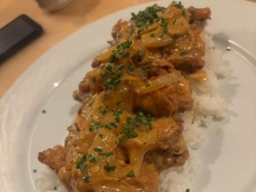 Mama D's Chicken Estufao (Island Style Adobo)