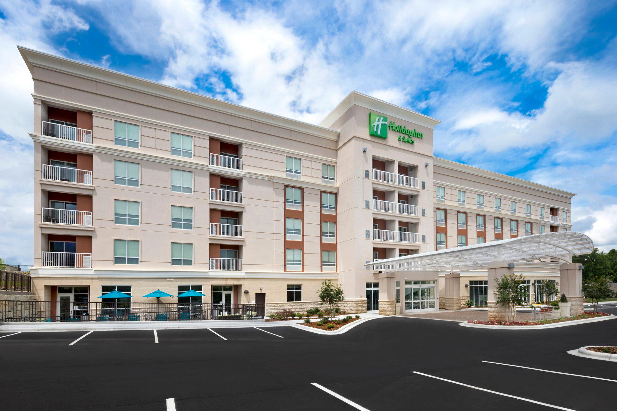 Holiday Inn & Suites Arden - Asheville Airport Photo