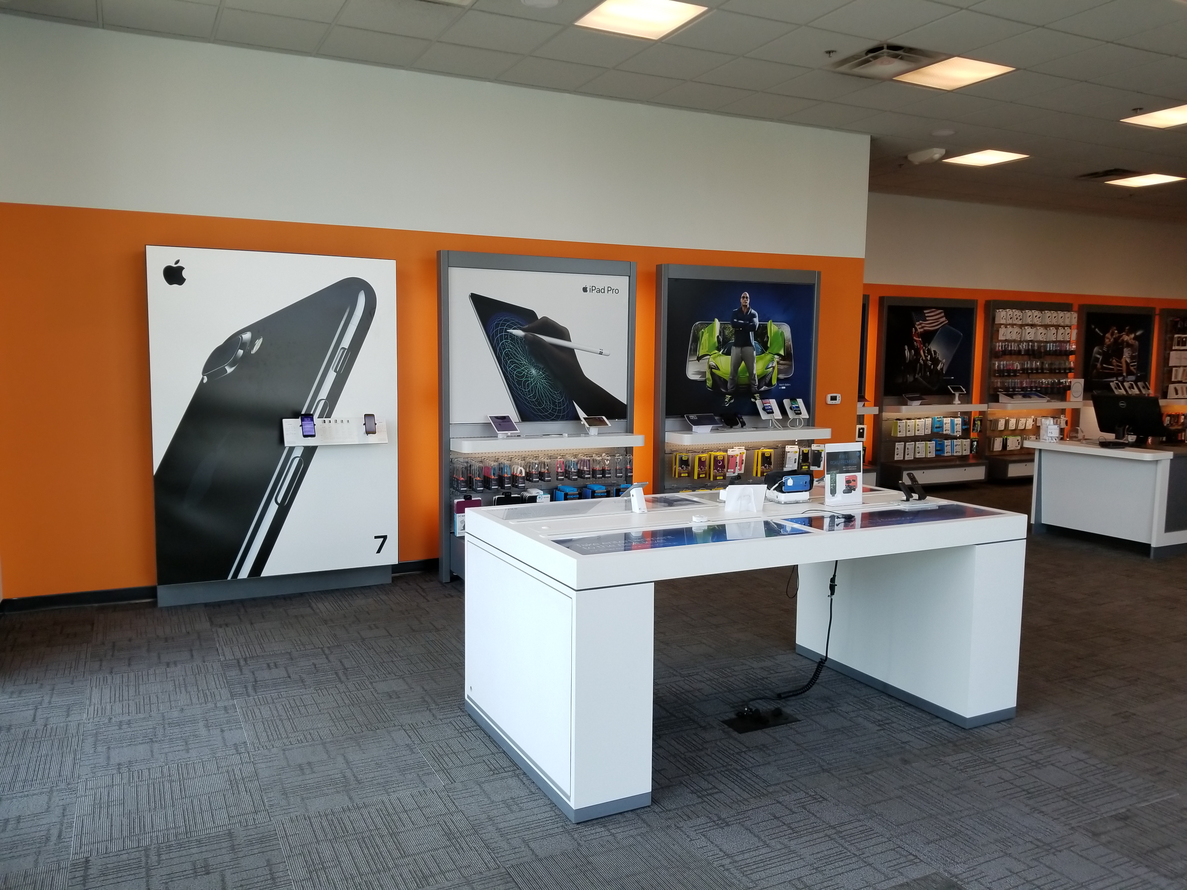 AT&T Store Photo