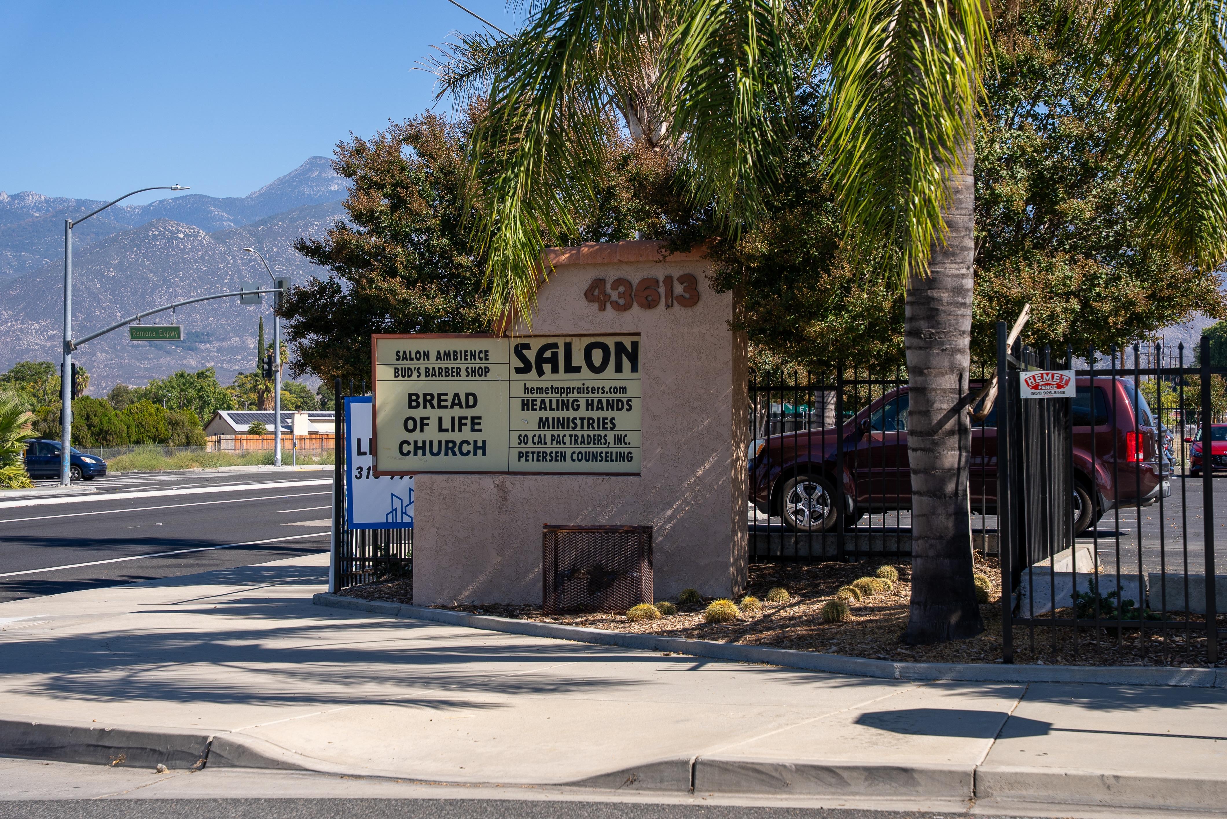 Goldn Bloom Hemet Image