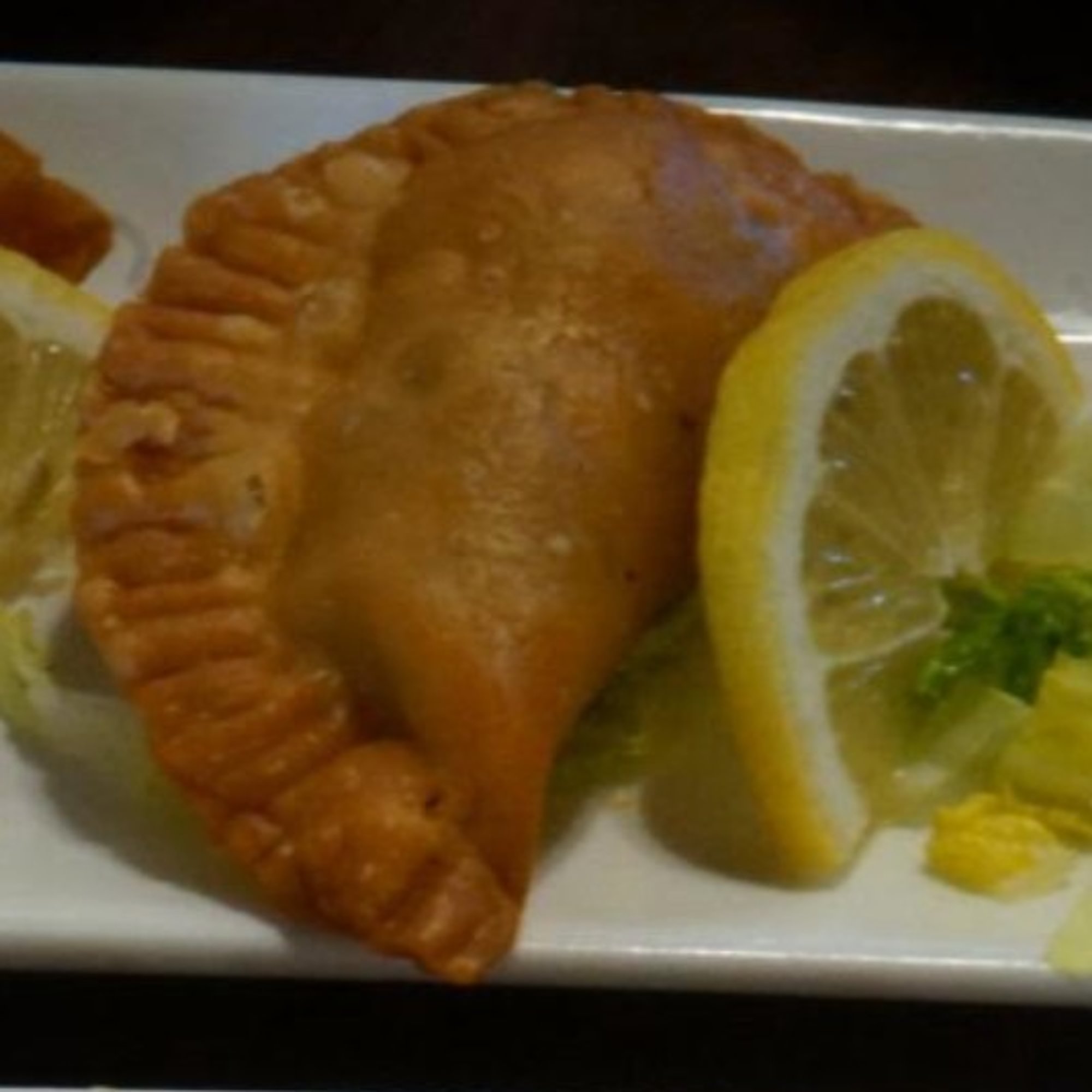 Meat Sambousek (1 pc)