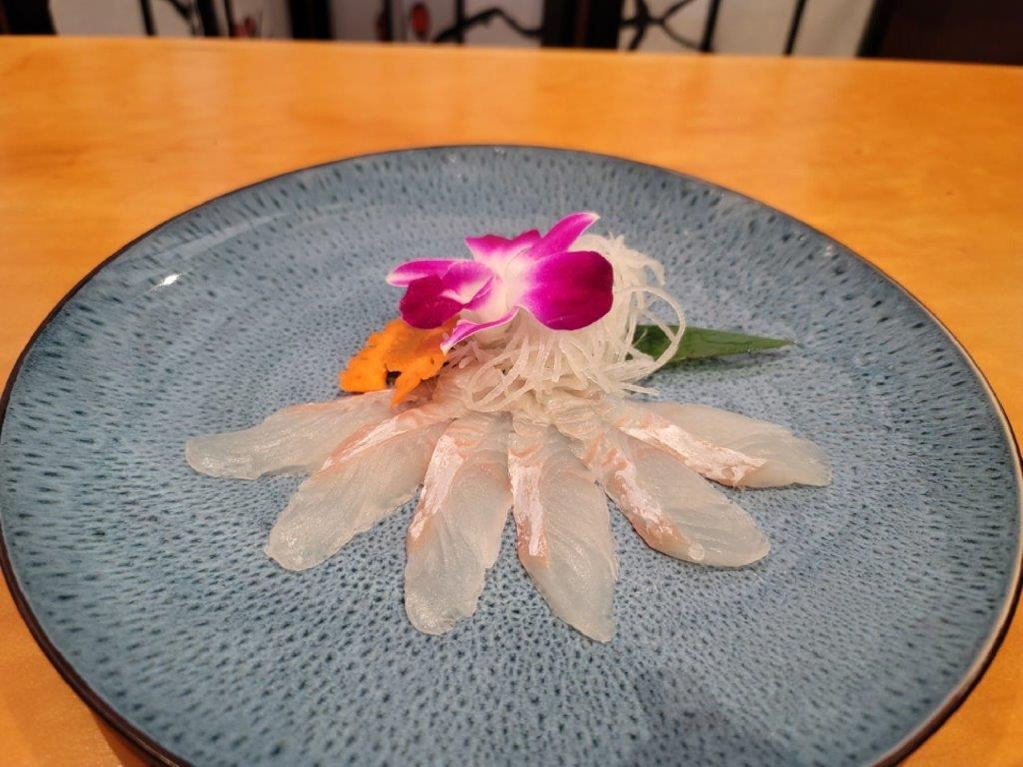 SA11-HALIBUT SASHIMI W/CHO JANG
