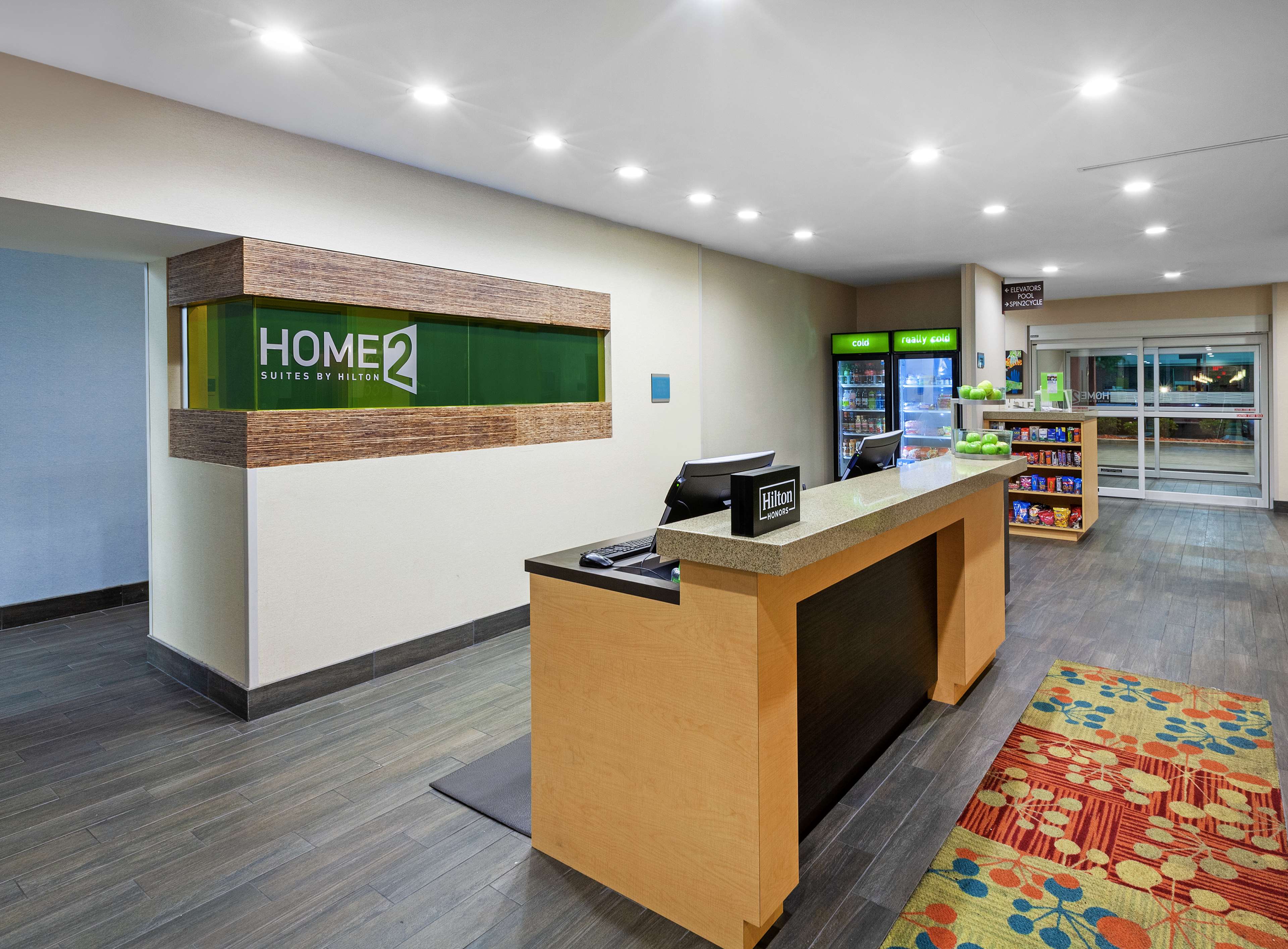 Home2 Suites By Hilton Gonzales Photo