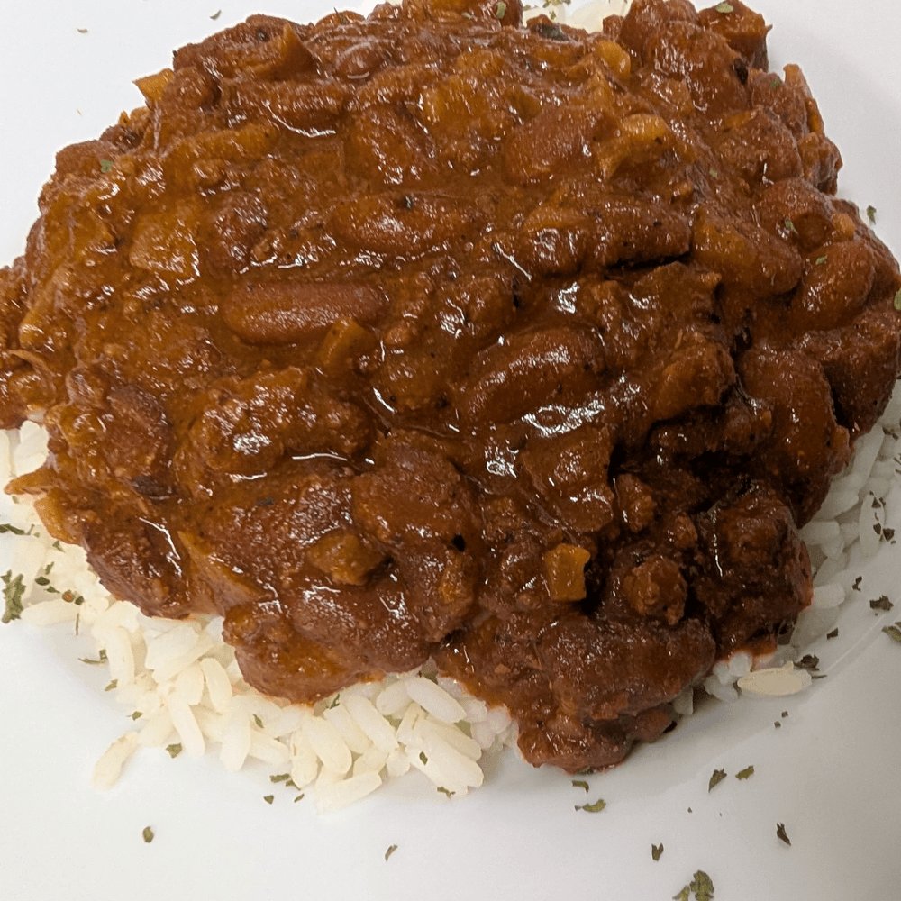 Chili Over Rice with Crackers Hot Chili Soup
