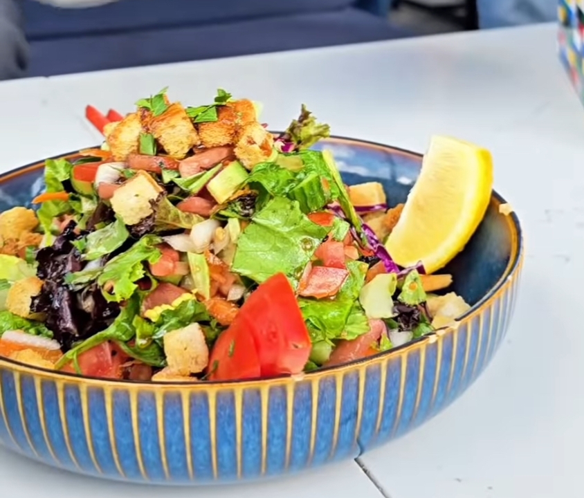Fattoush Salad