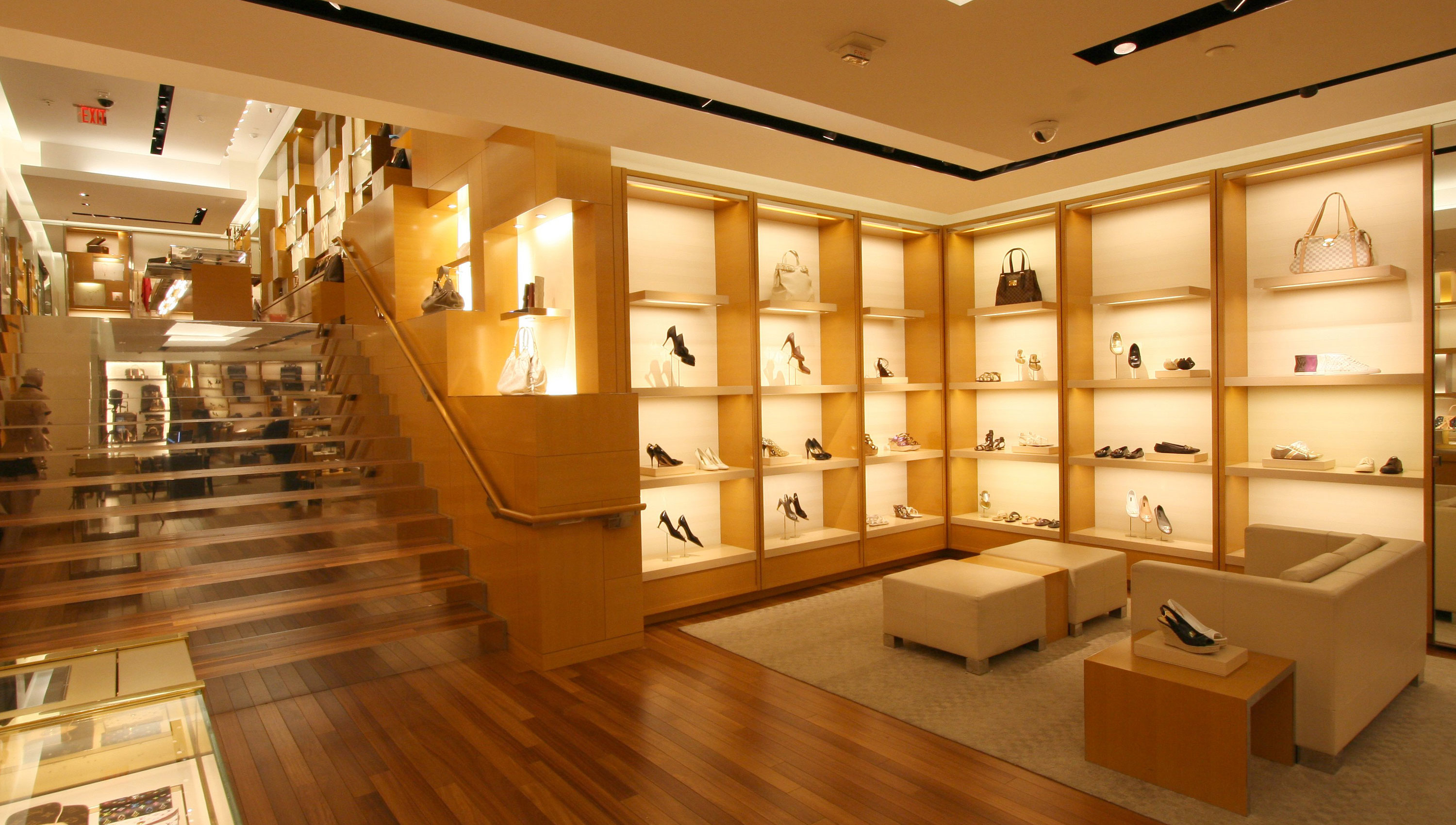 Louis Vuitton New York Saks 5th Ave Shoe Salon New York Ny | SEMA Data Co-op