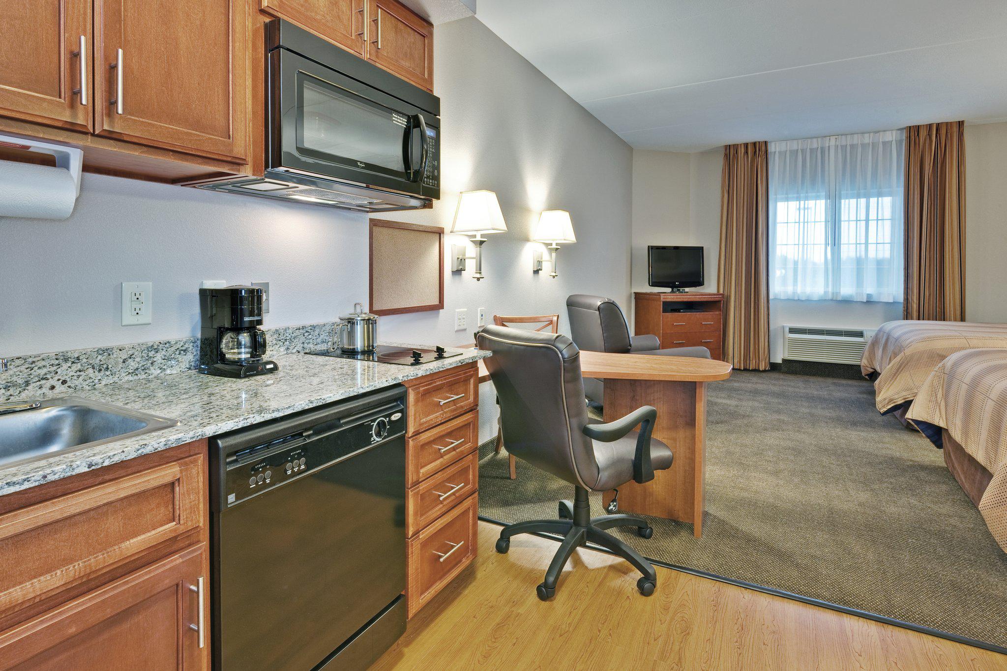 Candlewood Suites Murfreesboro Photo