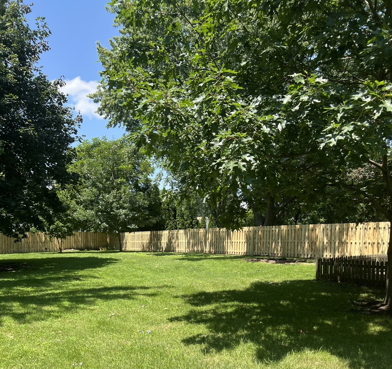 Top Rail Fence Naperville Image