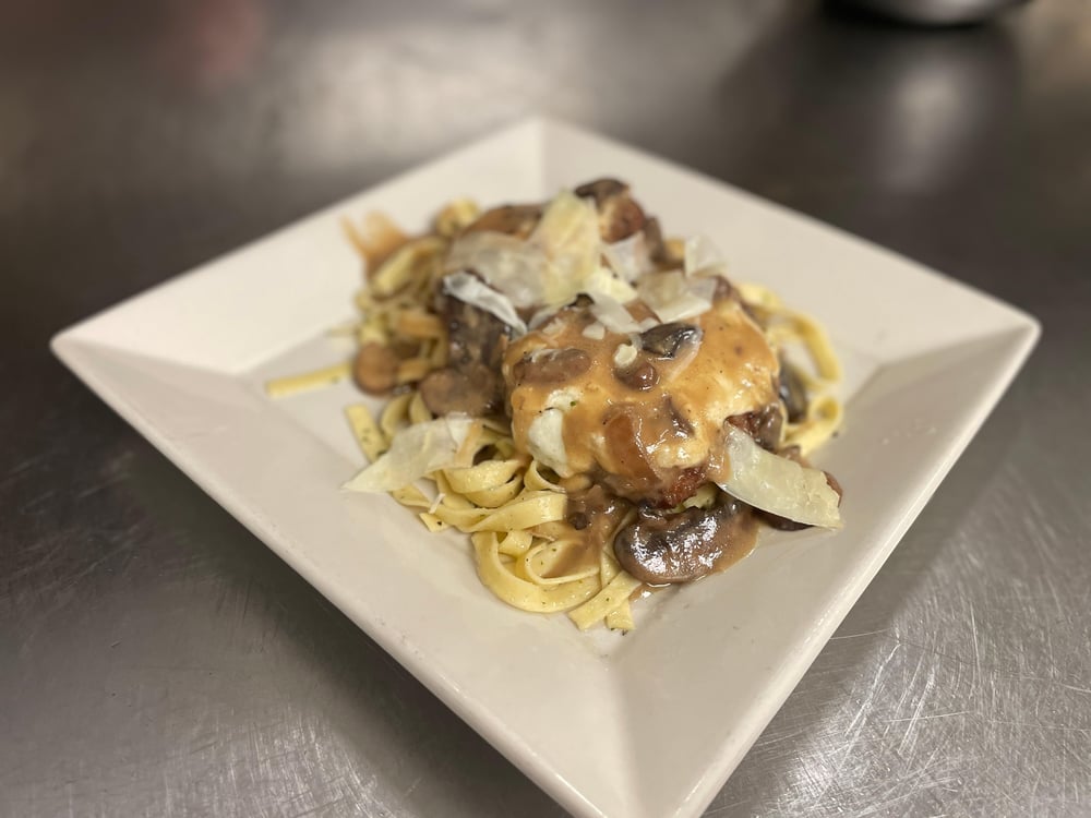 Lunch Chicken Marsala