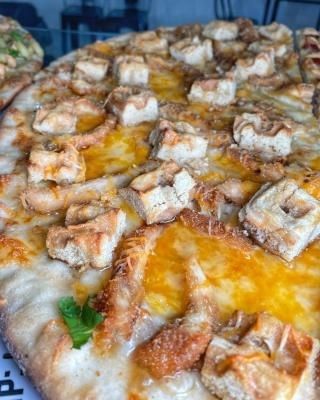 18" Fried Oreo Pizza