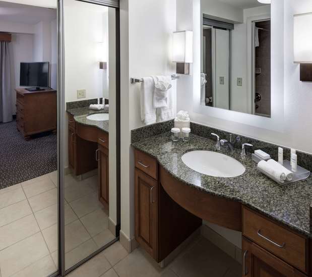 Images Homewood Suites by Hilton Omaha-Downtown
