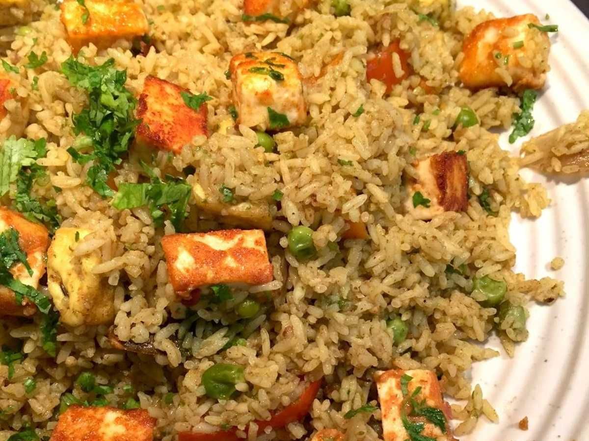 Pandu Mirchi Paneer Pulav