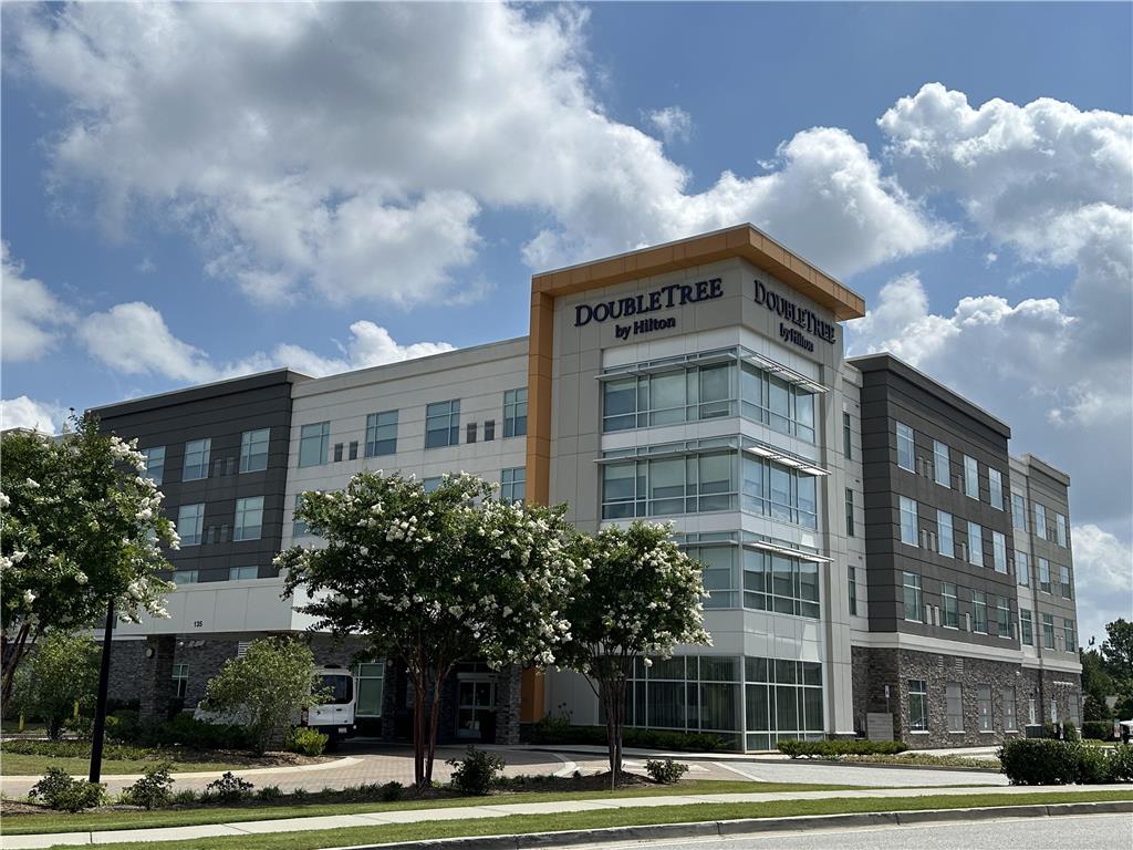 DoubleTree by Hilton Greenville Woodruff Road Logo