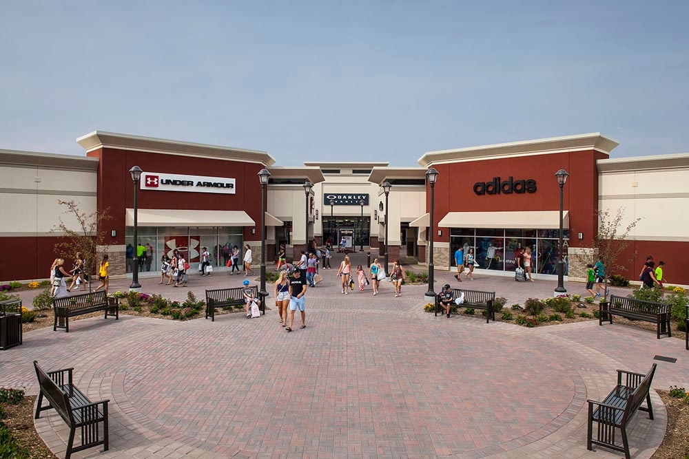 Twin Cities Premium Outlets 3965 Eagan 